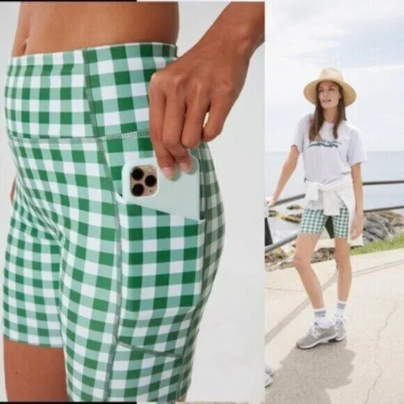 Tuckernuck NEW Sport Trellis Gingham Green White Biker Athletic 6" Short Size XL